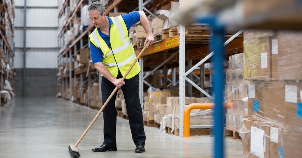 warehouse cleaning tips